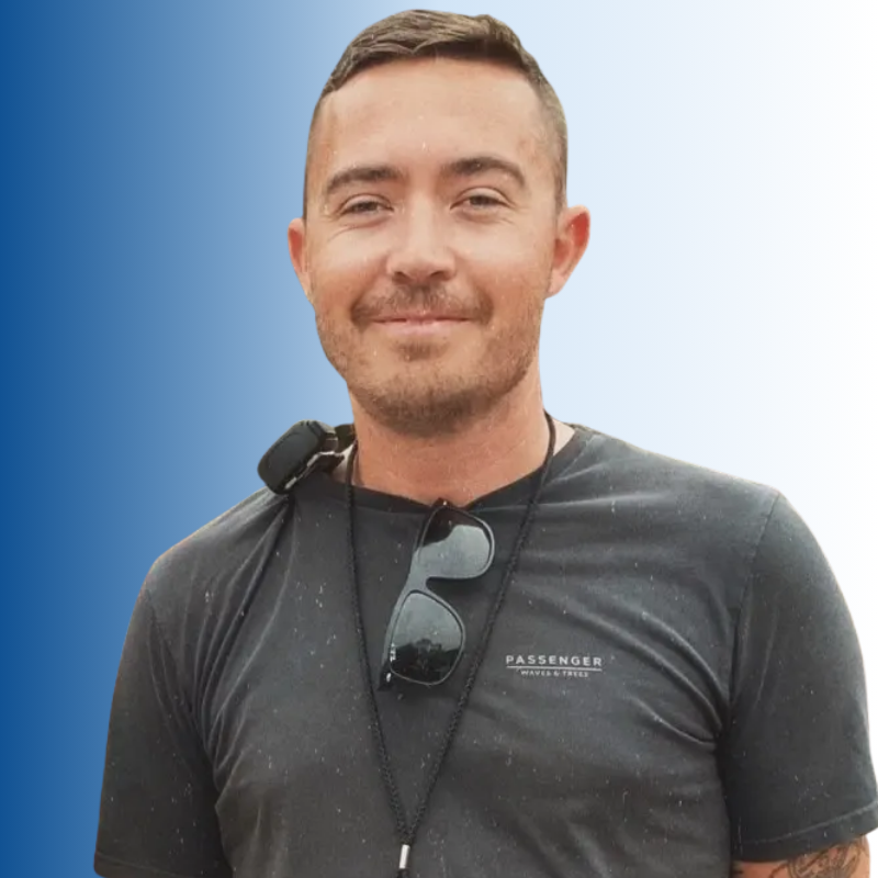 simmons blue background